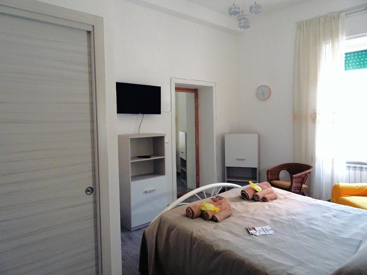 Bed & Breakfast A Capua Adiacente Al Duomo - Il Vicolo Bagian luar foto
