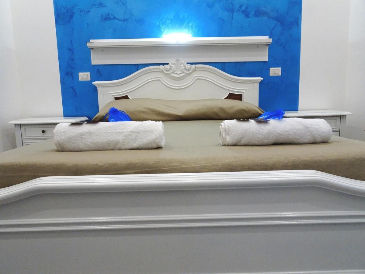 Bed & Breakfast A Capua Adiacente Al Duomo - Il Vicolo Bagian luar foto