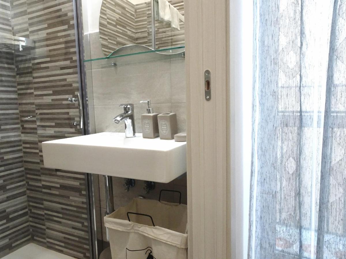 Bed & Breakfast A Capua Adiacente Al Duomo - Il Vicolo Bagian luar foto
