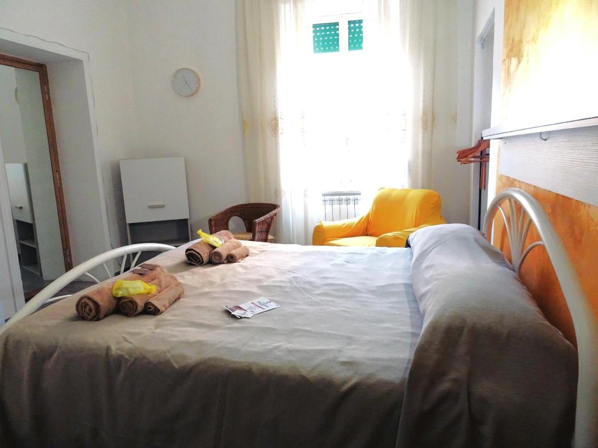 Bed & Breakfast A Capua Adiacente Al Duomo - Il Vicolo Bagian luar foto